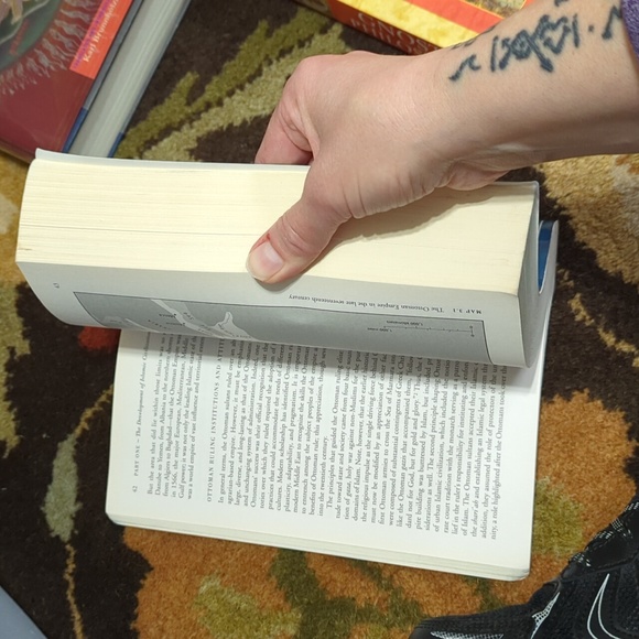 Lot of 5 Books - Picture 4 of 16